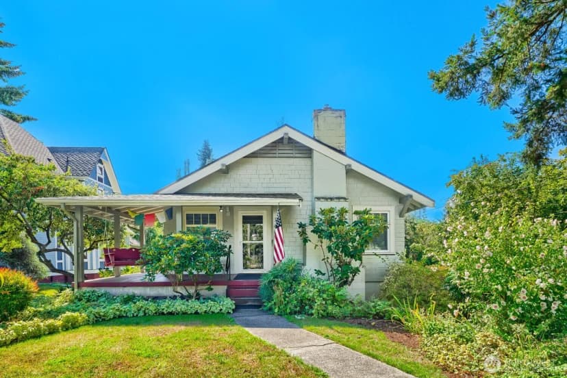 Property photo for 1405 10th Avenue Se, Olympia