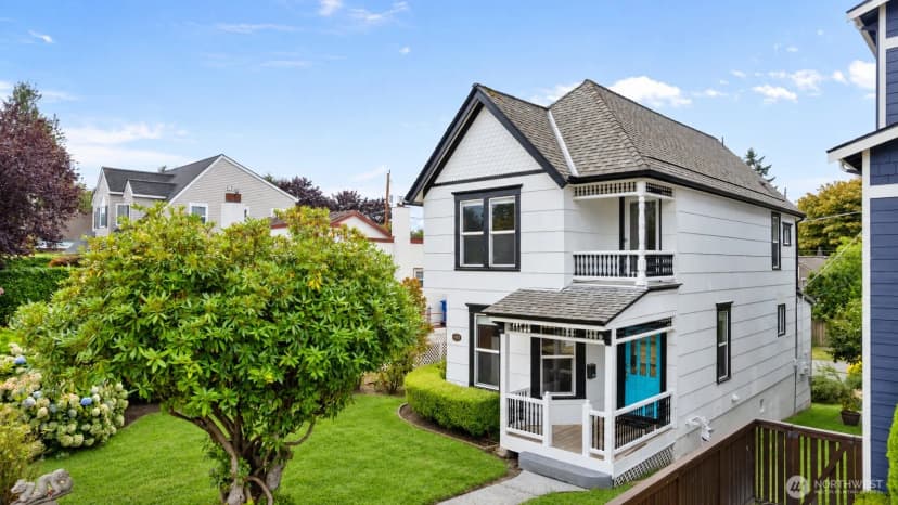 Property photo for 1921 44th Avenue Sw, Seattle photo 31