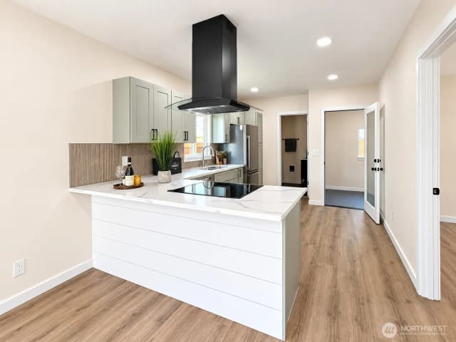 Property photo for 1012 Dearborn Avenue, Shelton photo 5