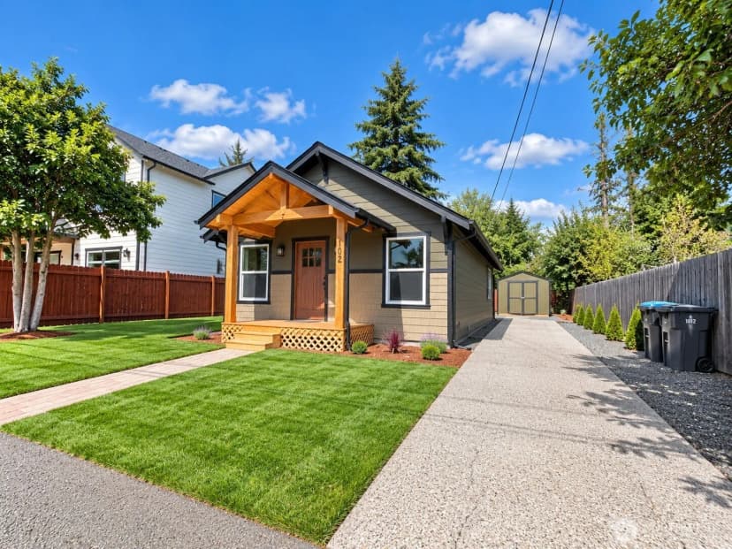 Property photo for 1012 Dearborn Avenue, Shelton photo 3