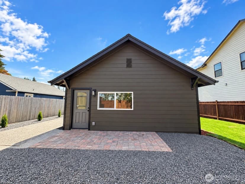 Property photo for 1012 Dearborn Avenue, Shelton photo 20