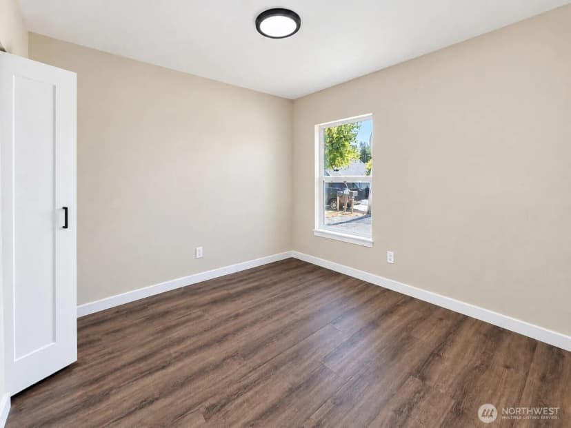 Property photo for 1012 Dearborn Avenue, Shelton photo 11