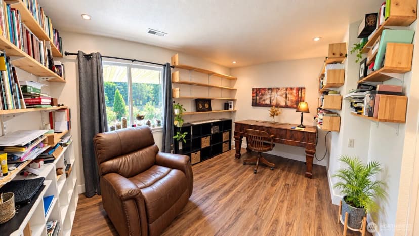 Property photo for 378 Farm Road, Sequim photo 10
