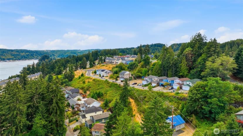 Property photo for 1653 &1657&1649&1645 Sound Ridge Drive, Bremerton photo 12