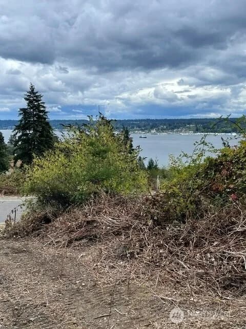 Property photo for 1653 &1657&1649&1645 Sound Ridge Drive, Bremerton photo 4