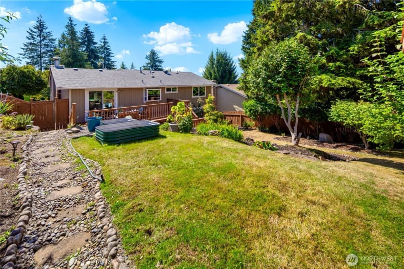 Property photo for 11218 Ne 91st St, Kirkland photo 34
