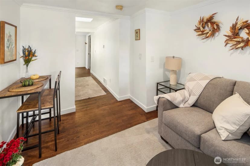Property photo for 5429 Renton Avenue S, Seattle photo 6