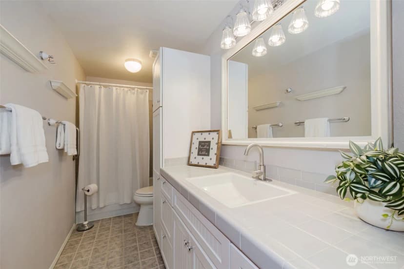 Property photo for 735 Nw Firglade Drive, Bremerton photo 19