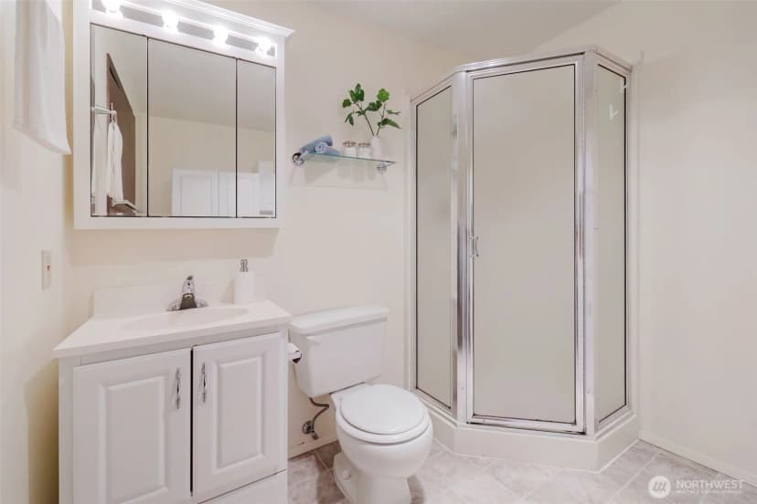 Property photo for 735 Nw Firglade Drive, Bremerton photo 15