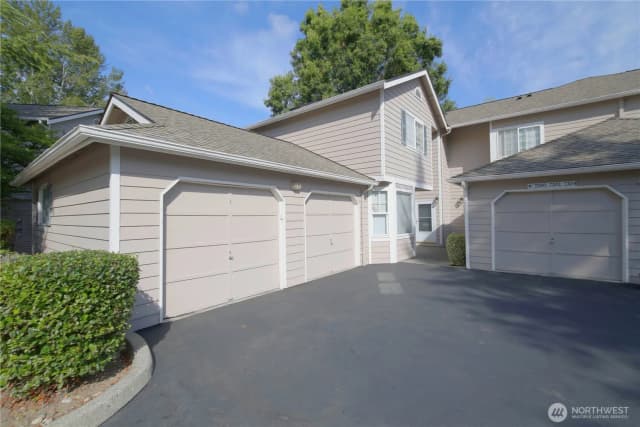 Property photo for 7202 Ne 171st Lane, Kenmore