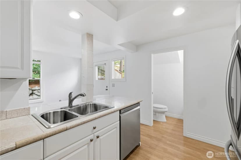 Property photo for 4181 244th Place Se, Sammamish photo 10