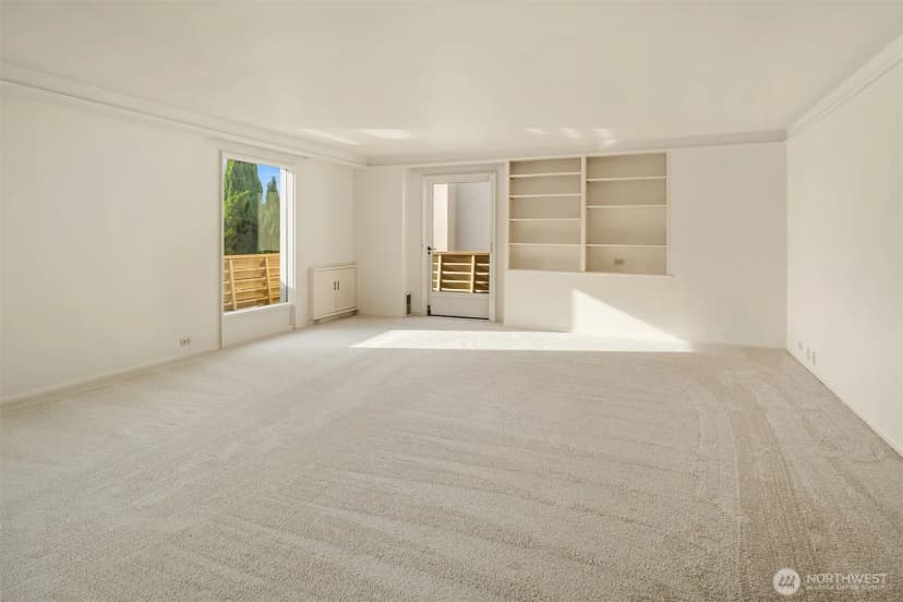 Property photo for 2222 Waverly Way E, Seattle photo 21