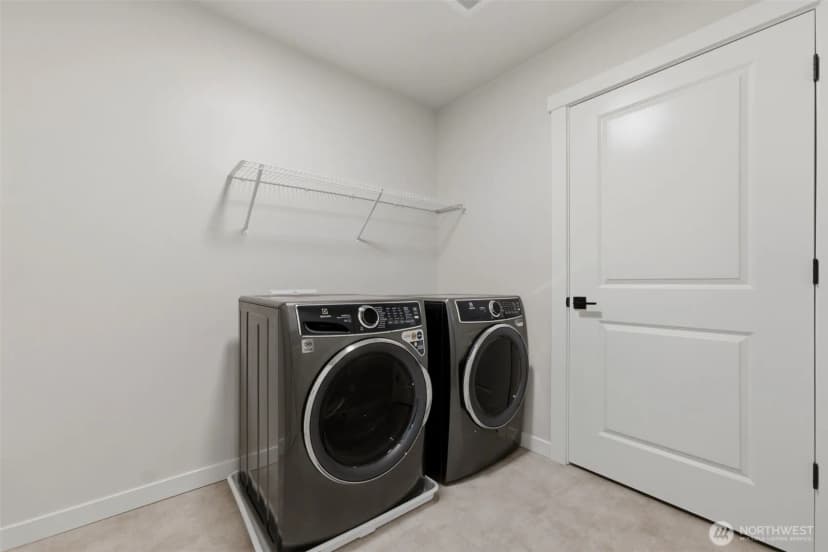 Property photo for 13303 17th Ave Court S #26, Tacoma photo 24