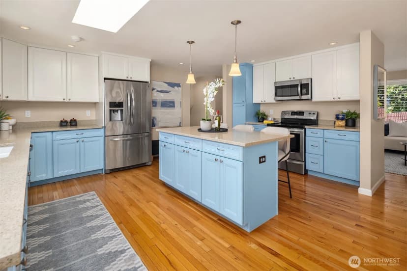 Property photo for 12943 Ne 131st Street, Kirkland photo 10