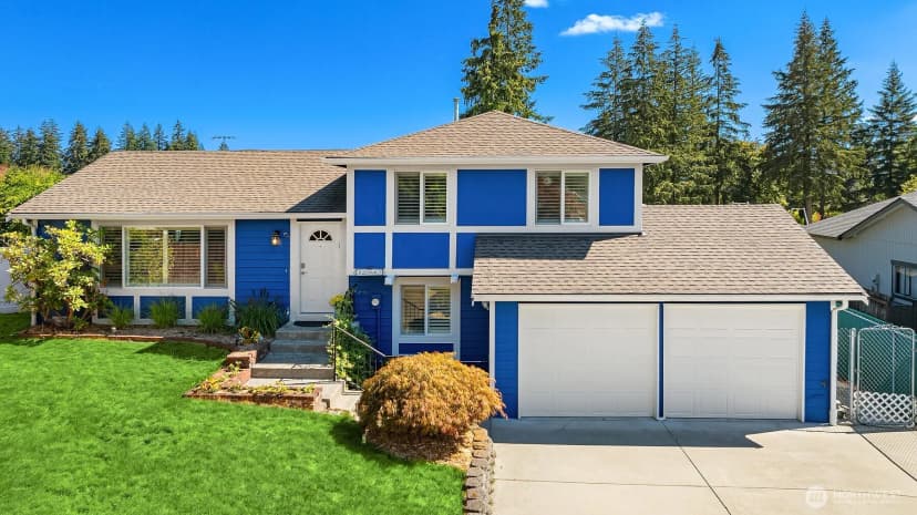 Property photo for 12943 Ne 131st Street, Kirkland