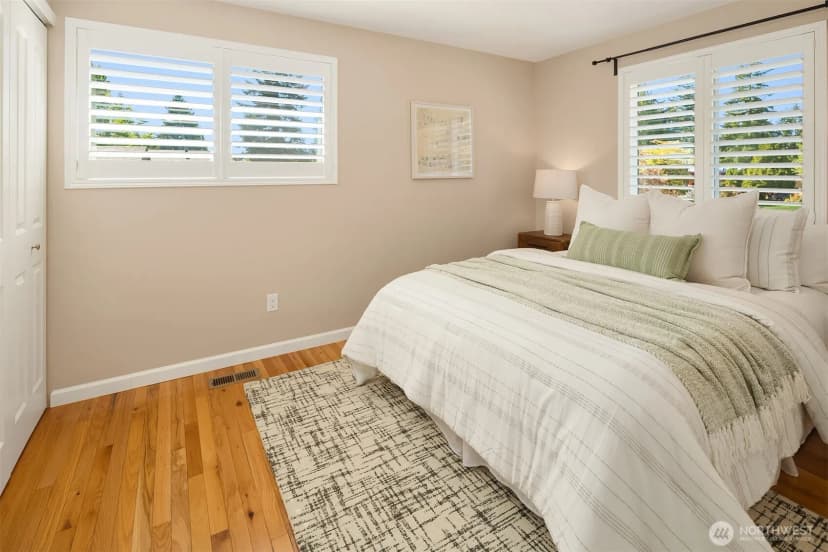 Property photo for 12943 Ne 131st Street, Kirkland photo 15
