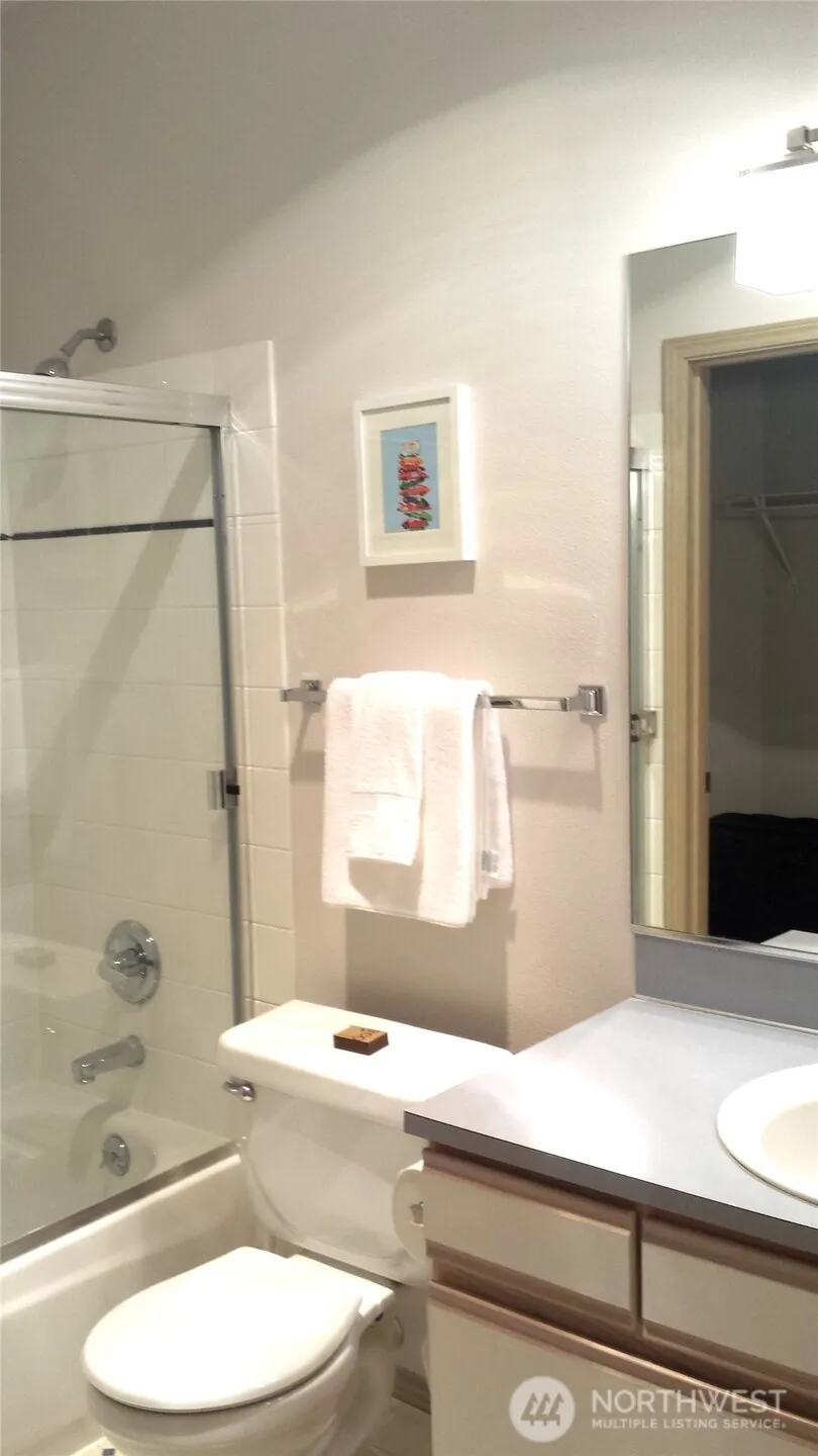 Property photo for 154 18th Avenue, Seattle photo 14