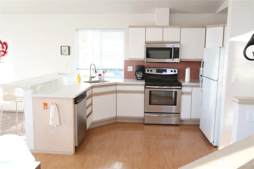 Property photo for 154 18th Avenue, Seattle photo 7
