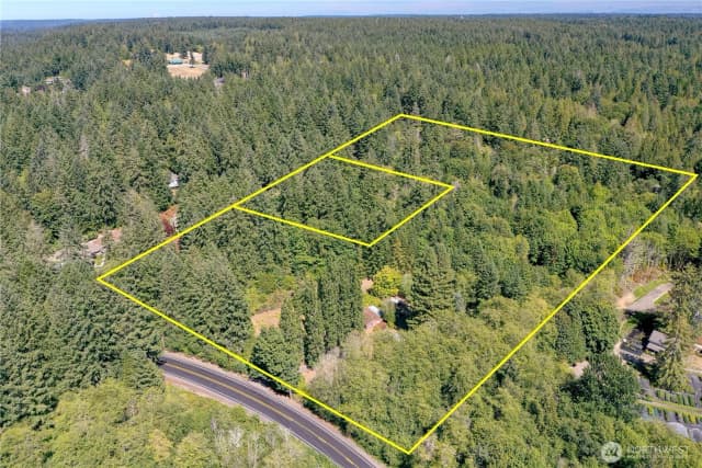 Property photo for 6015 Whitmore Drive Nw, Gig Harbor photo 3