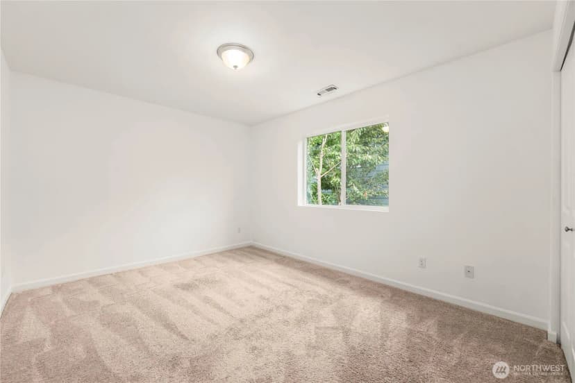 Property photo for 1713 98th Street Se, Lake Stevens photo 27