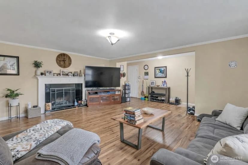 Property photo for 3210 Scenic Drive Se, Auburn photo 6