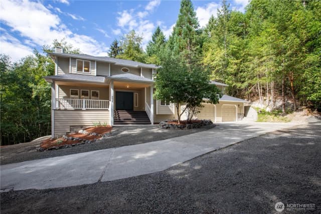 Property photo for 9008 Dana Drive Nw, Gig Harbor