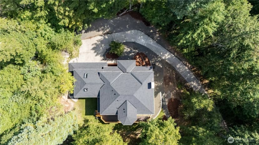 Property photo for 9008 Dana Drive Nw, Gig Harbor photo 38