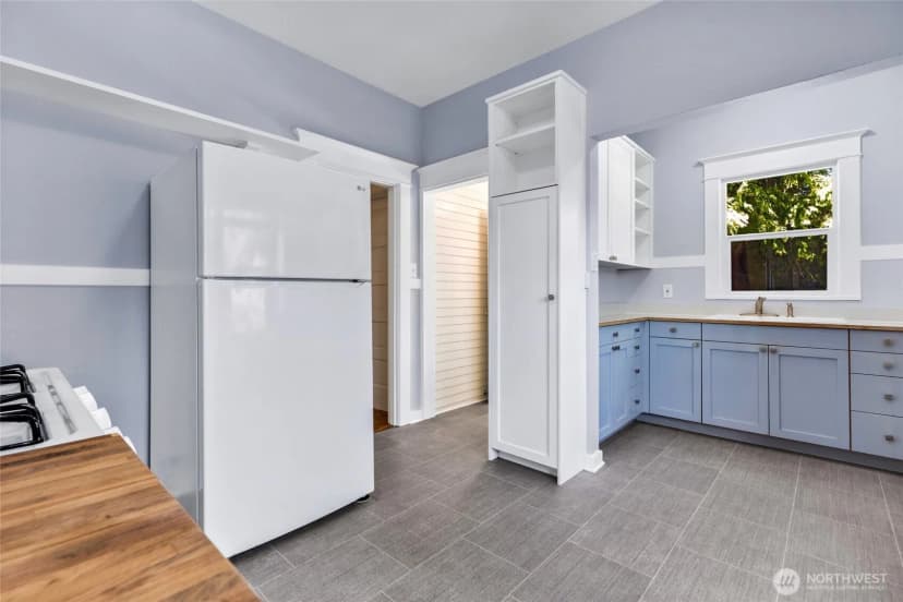 Property photo for 256 Ne 50th Street, Seattle photo 19