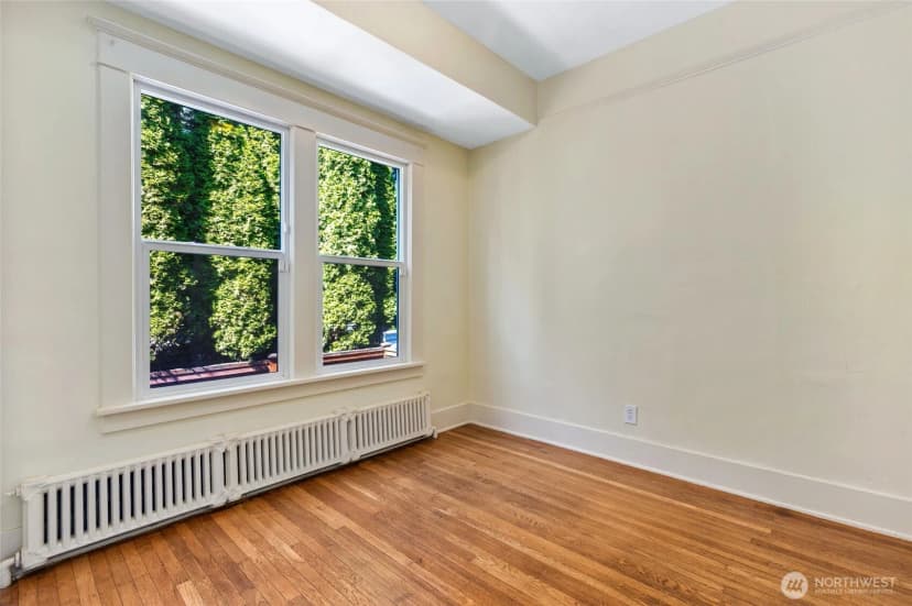Property photo for 256 Ne 50th Street, Seattle photo 25