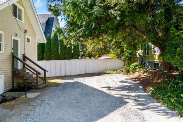 Property photo for 256 Ne 50th Street, Seattle photo 5