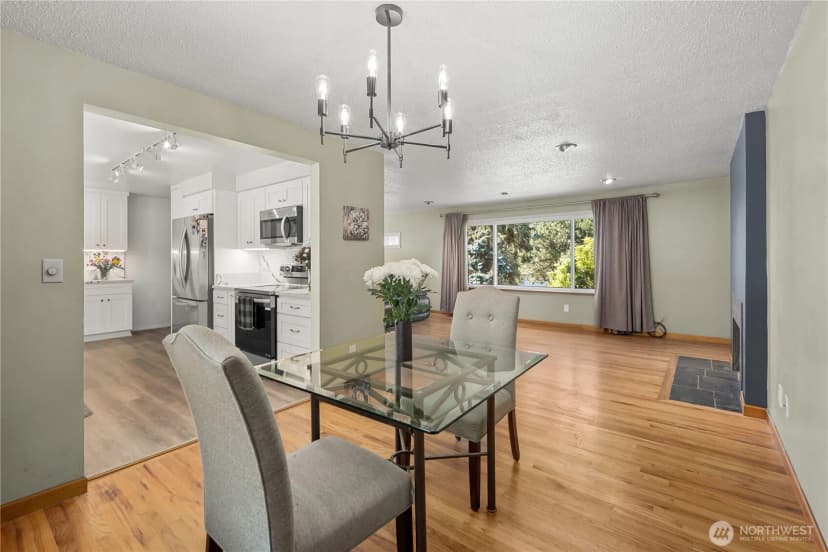 Property photo for 1216 Dayton Ave Ne, Renton photo 10