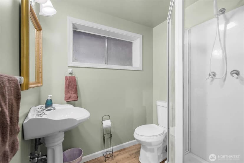 Property photo for 1216 Dayton Ave Ne, Renton photo 21
