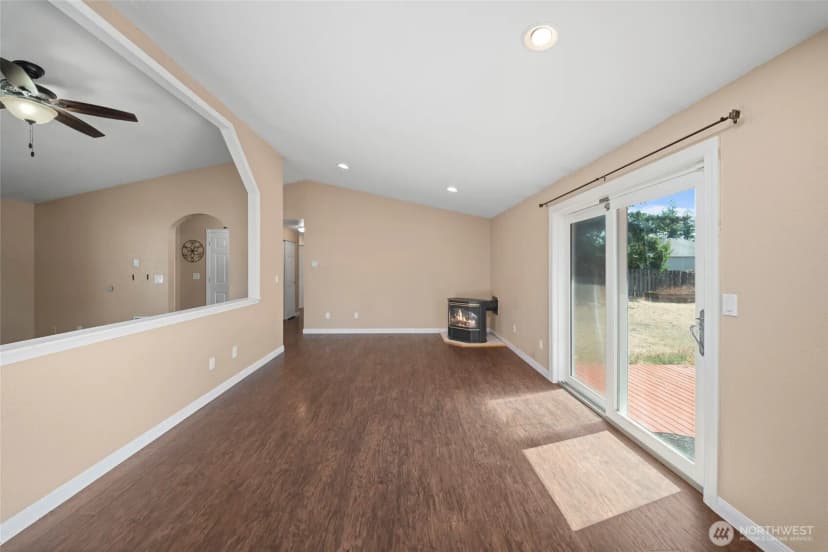 Property photo for 7015 Tolmie, Olympia photo 12
