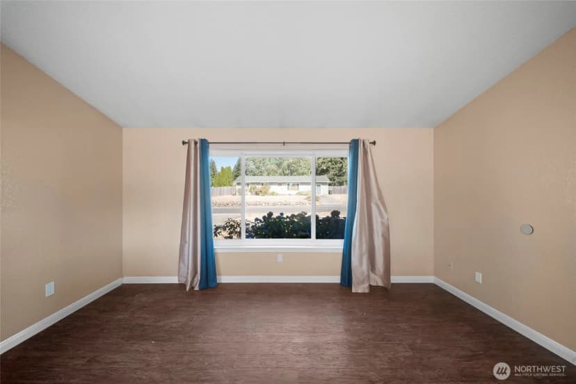 Property photo for 7015 Tolmie, Olympia photo 8