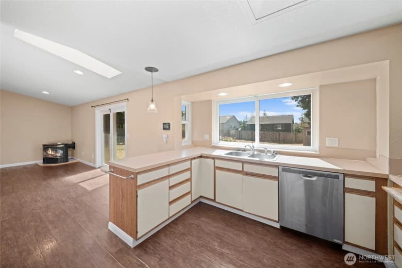 Property photo for 7015 Tolmie, Olympia photo 14