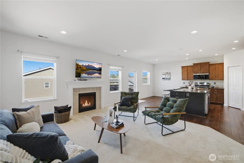 Property photo for 20124 S Danvers Road, Lynnwood photo 6
