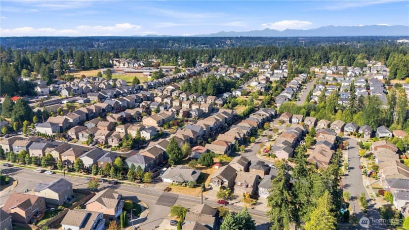 Property photo for 20124 S Danvers Road, Lynnwood photo 40
