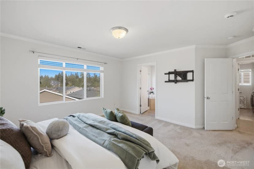 Property photo for 20124 S Danvers Road, Lynnwood photo 16
