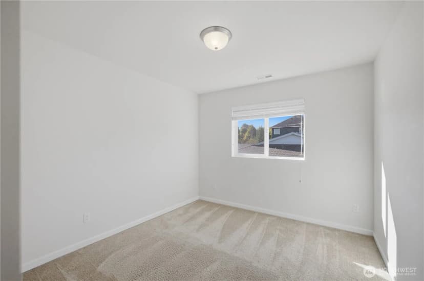 Property photo for 20124 S Danvers Road, Lynnwood photo 24