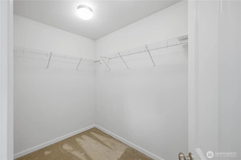 Property photo for 20124 S Danvers Road, Lynnwood photo 20