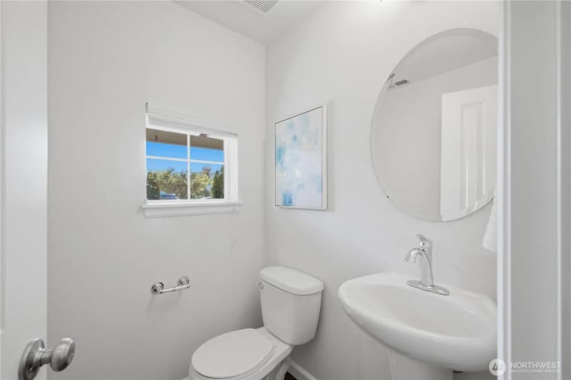 Property photo for 20124 S Danvers Road, Lynnwood photo 13