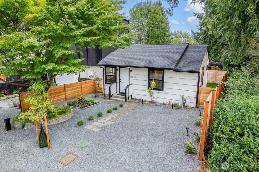 Property photo for 12054 20th Avenue Ne, Seattle photo 3