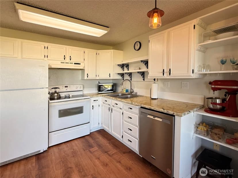 Property photo for 1317 Ocean Shores Boulevard Sw #2, Ocean Shores photo 7