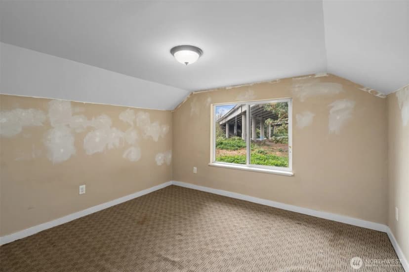Property photo for 13315 Valley Avenue E, Sumner photo 13