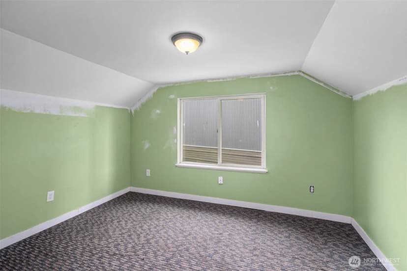 Property photo for 13315 Valley Avenue E, Sumner photo 17