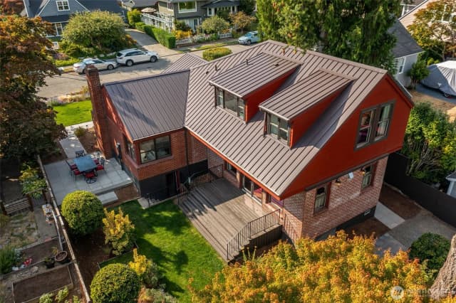 Property photo for 7318 54th Avenue Ne, Seattle photo 3