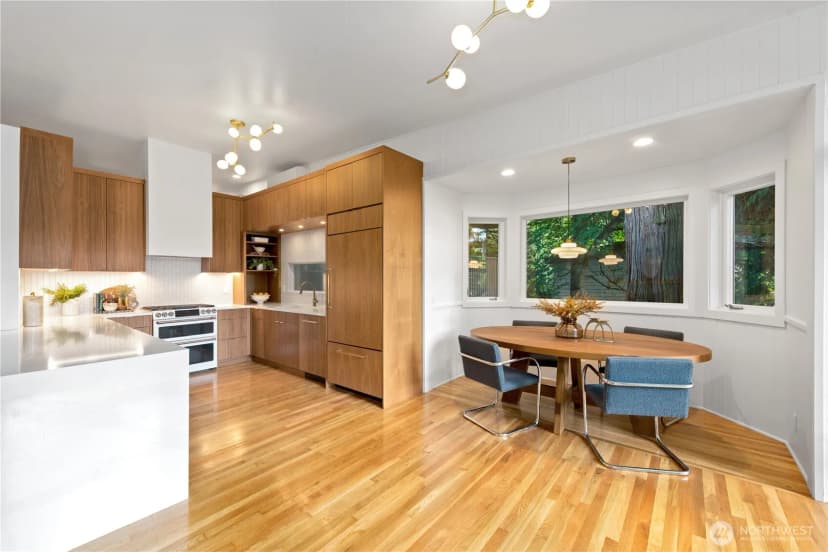 Property photo for 8504 43rd Avenue Ne, Seattle photo 5