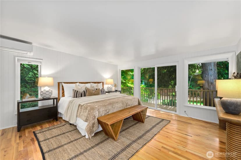 Property photo for 8504 43rd Avenue Ne, Seattle photo 18