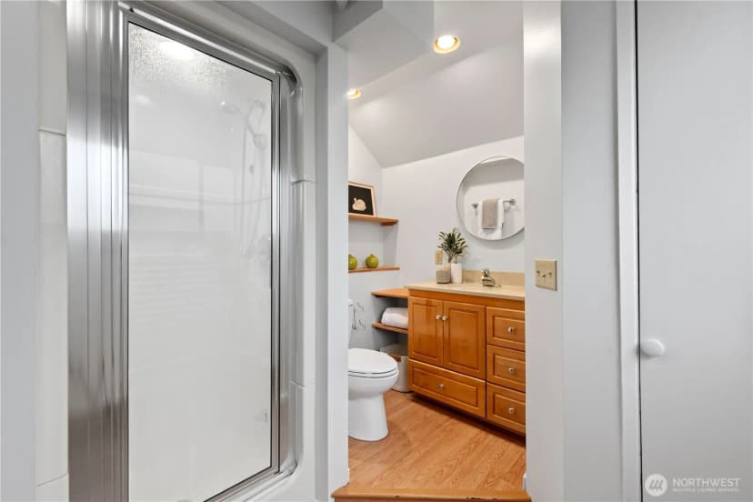 Property photo for 8504 43rd Avenue Ne, Seattle photo 28