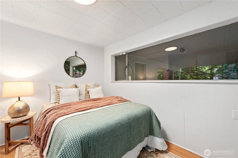 Property photo for 8504 43rd Avenue Ne, Seattle photo 26